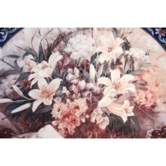 Lena Liu LILIES 5th In Basket Bouquets Series Plate With Certificate #1536A - Picture 8 of 13